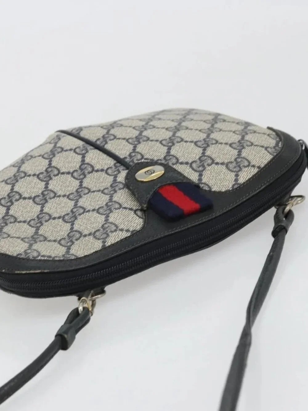 GUCCI GG Supreme Sherry Line Shoulder Bag PVC Navy Gold Auth 175532
